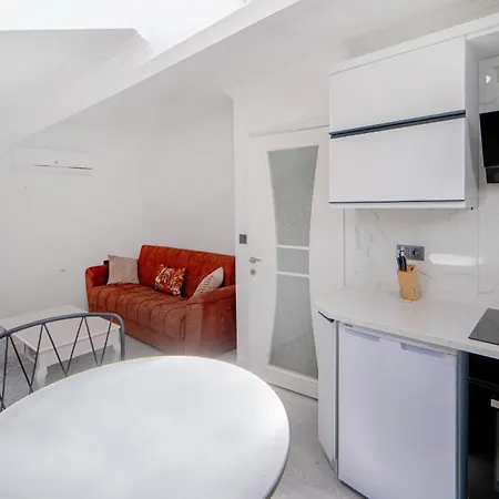 Lejlighed Flat With Balcony 10 Min To In Fethiye